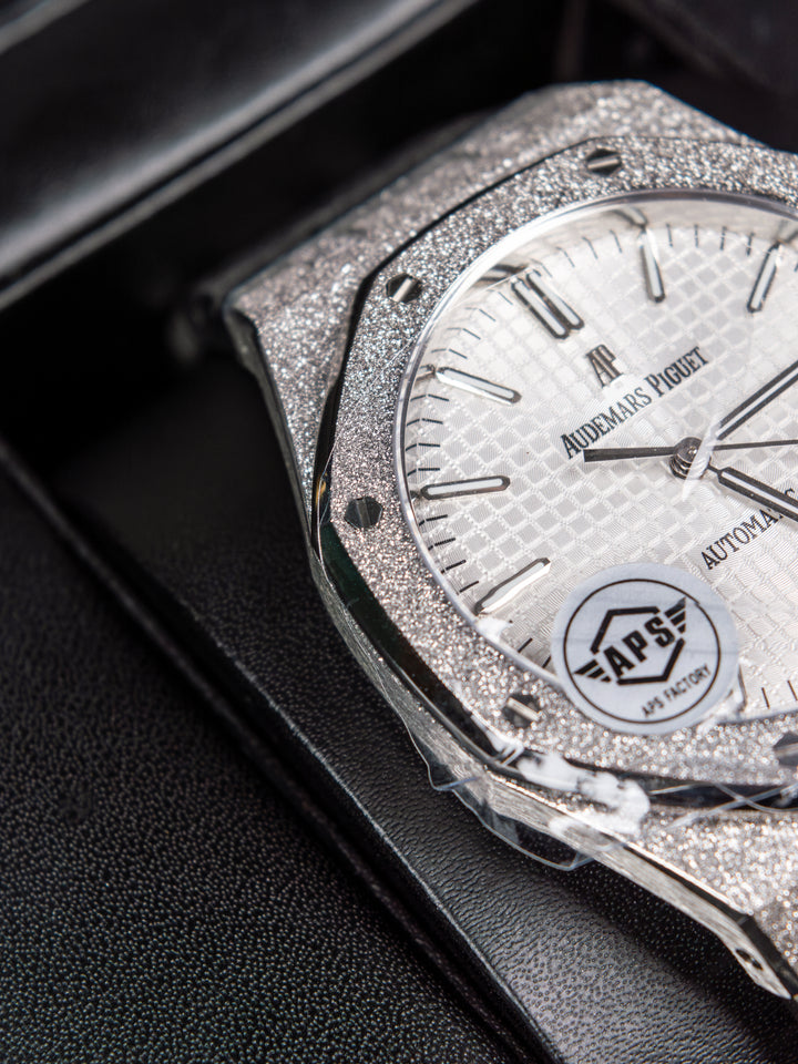 A5 AP Men's Royal Oak 41mm – Silver Dial / Fully Iced-Out
