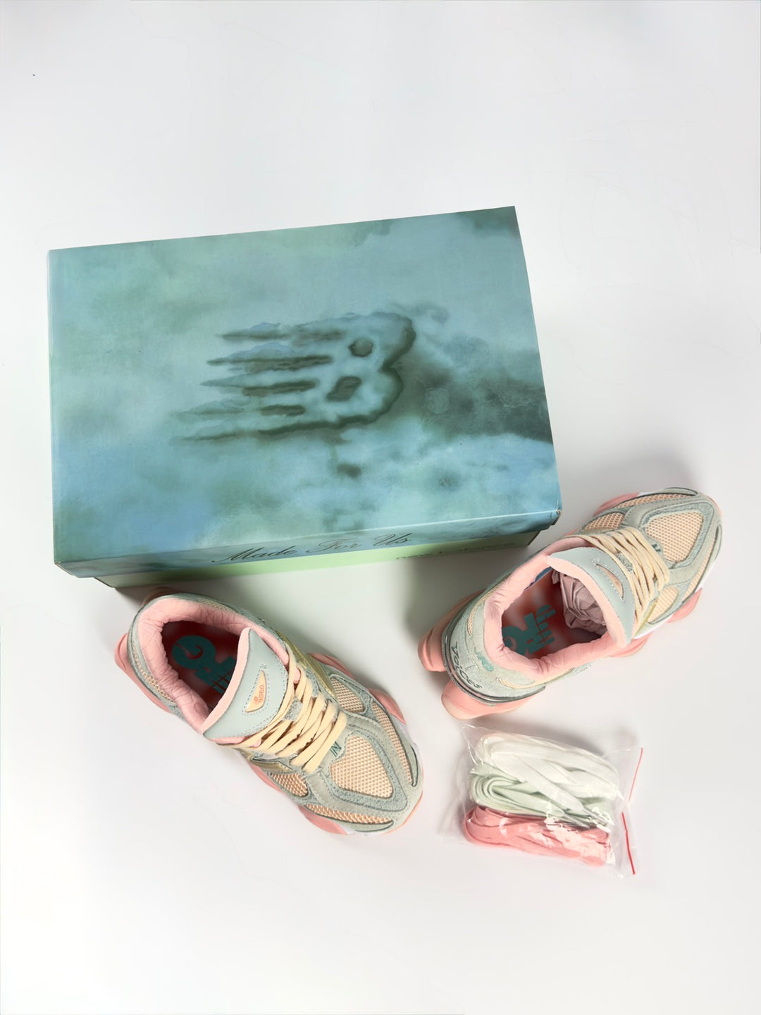 NB Colab Pink/Green Velour