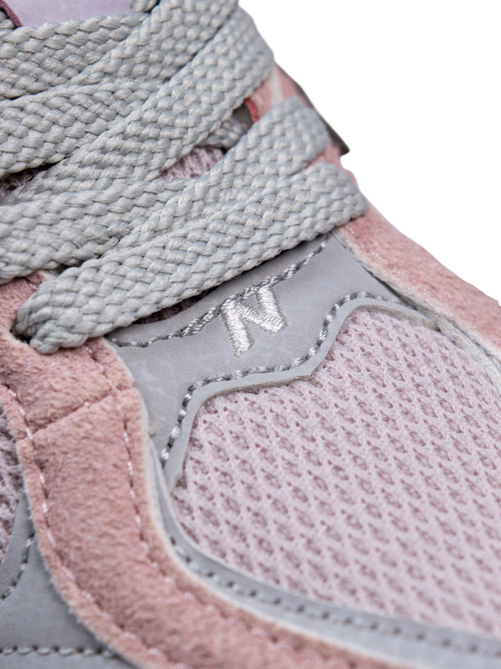 NB Light Pink / Light Beige Sneakers