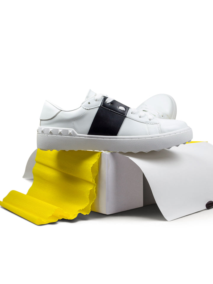 VLTN Low-Top White / Black Sneakers