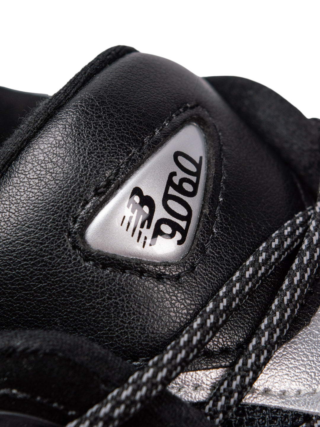 NB Black / Grey ( Reflective )
