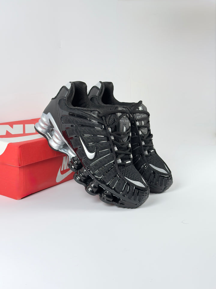 Nike Shox Black/Silver