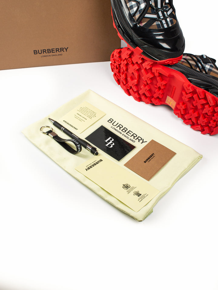 BBRY Sneakers / Red Bottom