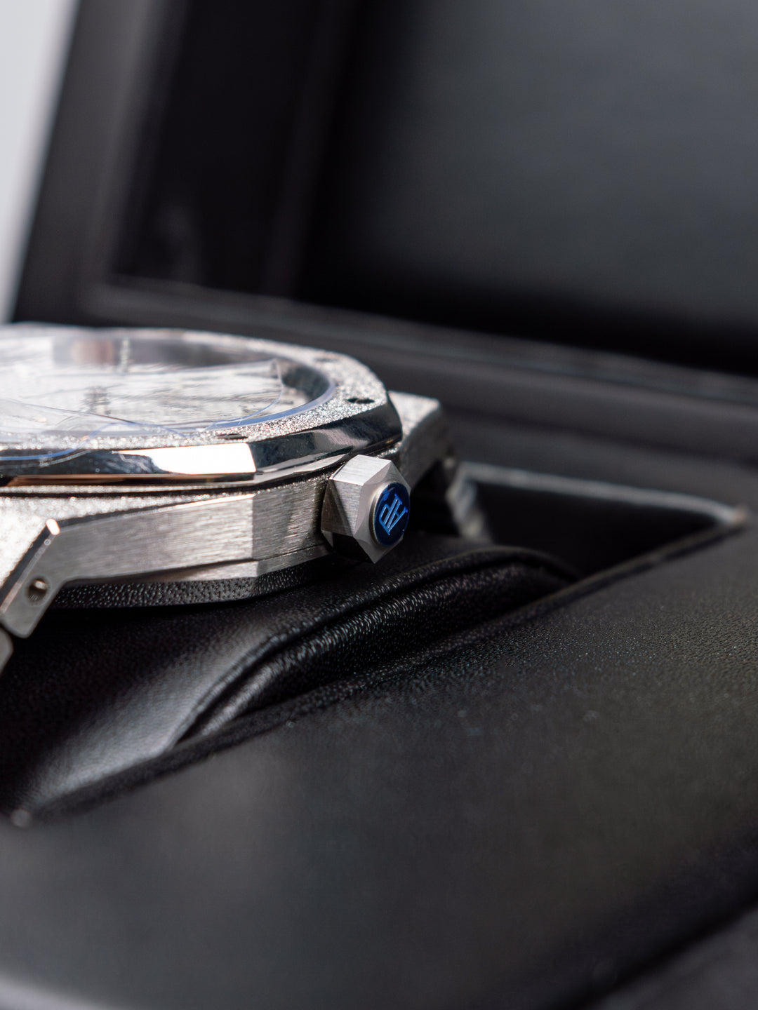 A5 AP Men's Royal Oak 41mm – Silver Dial / Fully Iced-Out