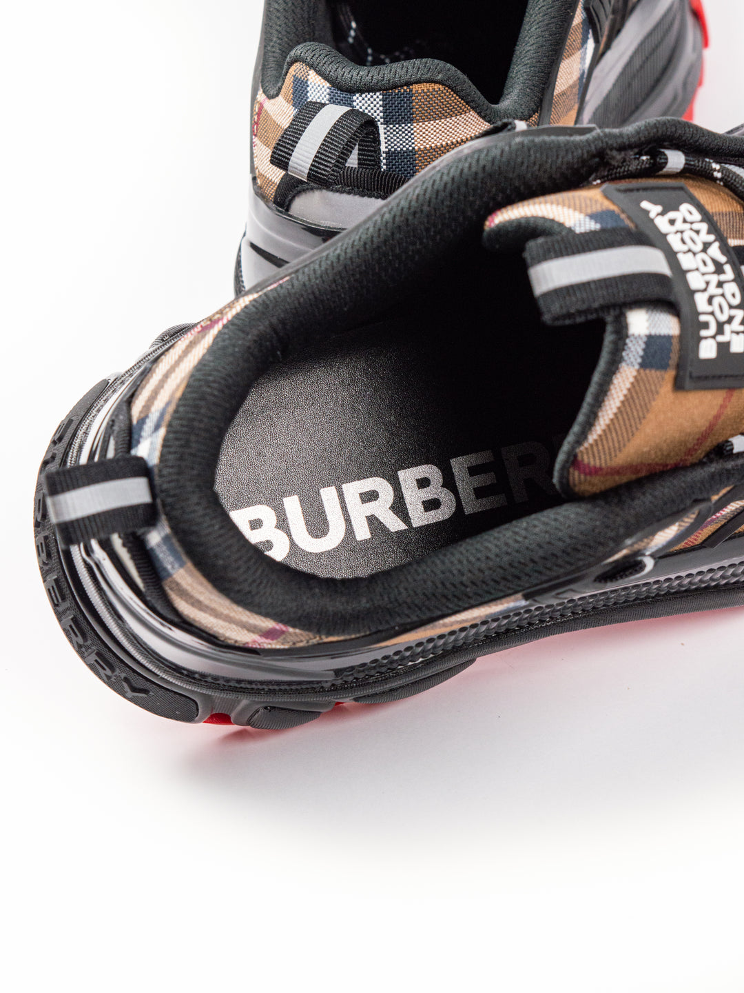 BBRY Sneakers / Red Bottom
