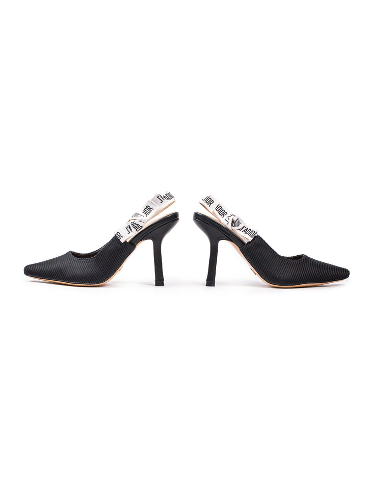 CD Heels Pumps