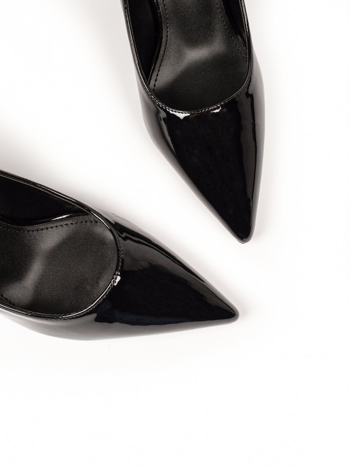 YSL Closed Heels Black / Gold