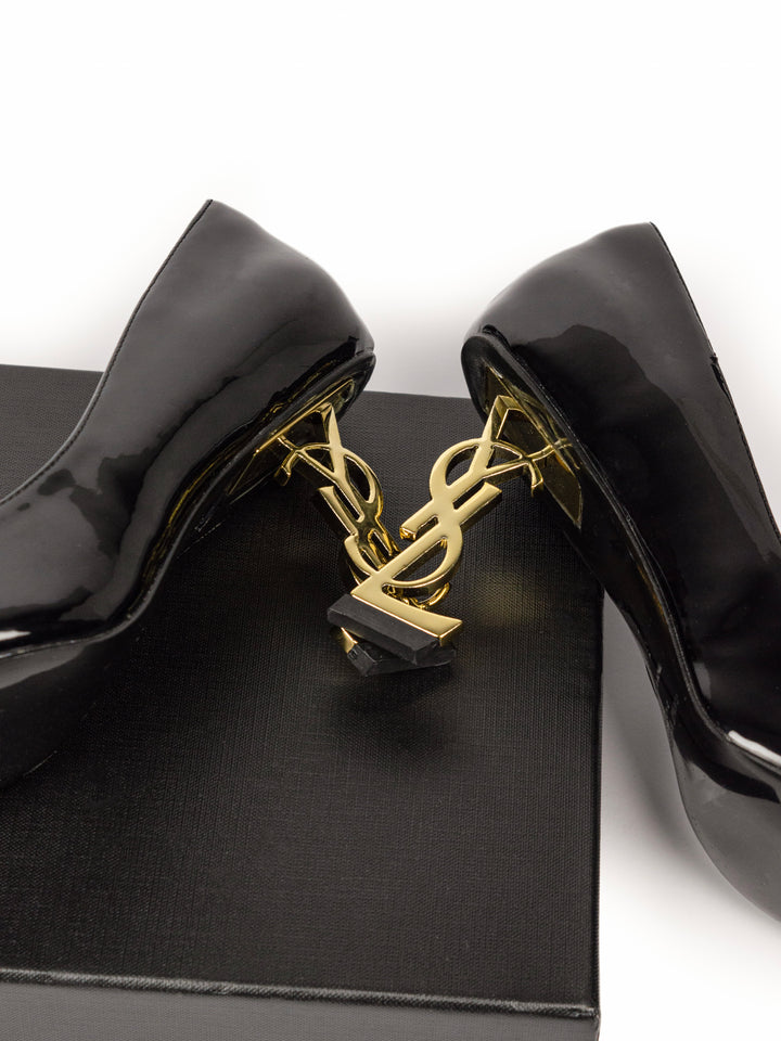 YSL Closed Heels Black / Gold