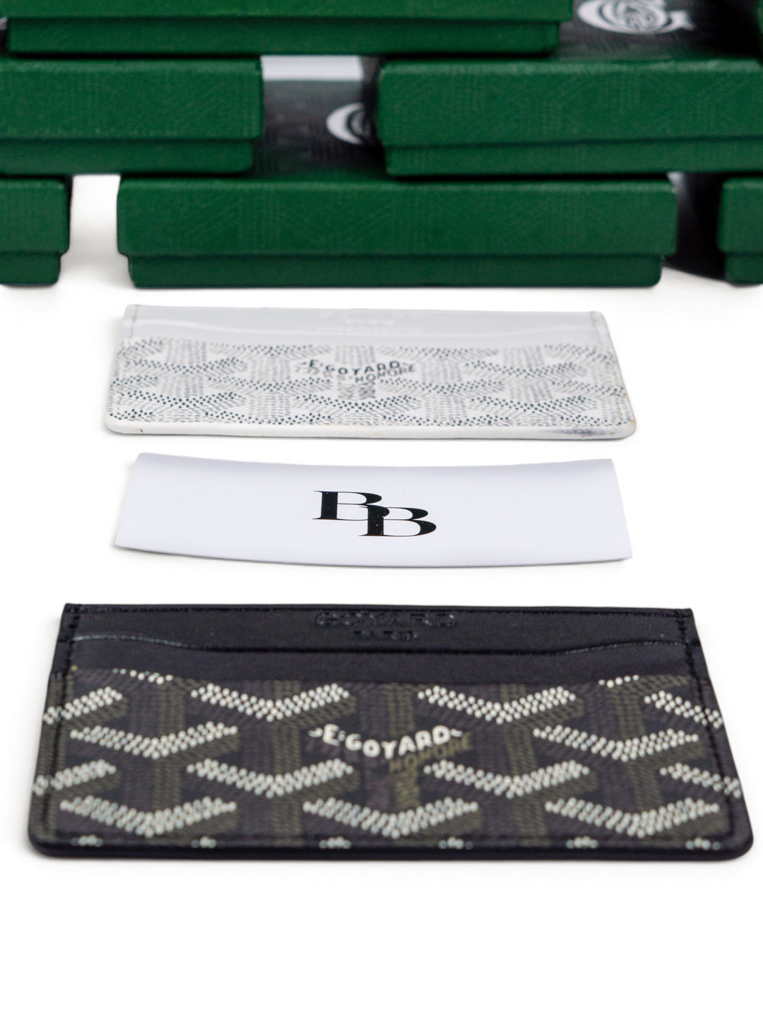 GYRD CardHolder White