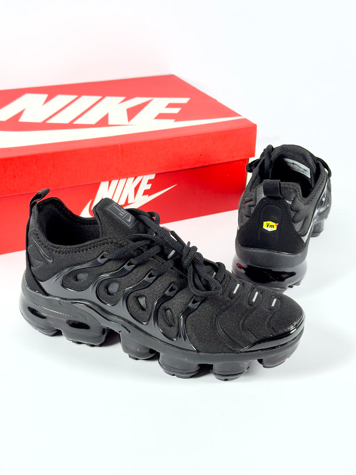 Nike Air VaporMax Plus Black