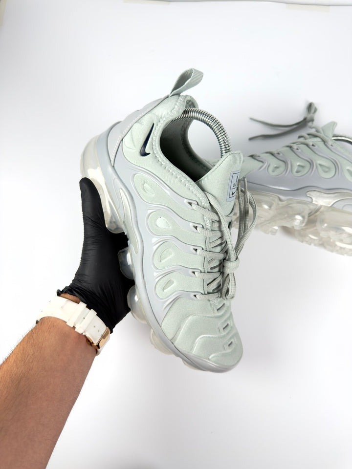 Nike VaporMax Plus Gray