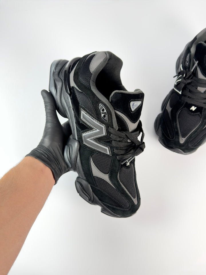 NB Black ( Reflective ) Velour