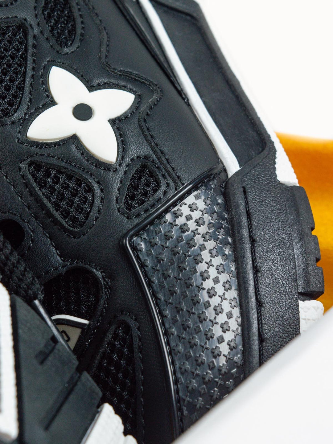 LV Skate Sneaker Black / White