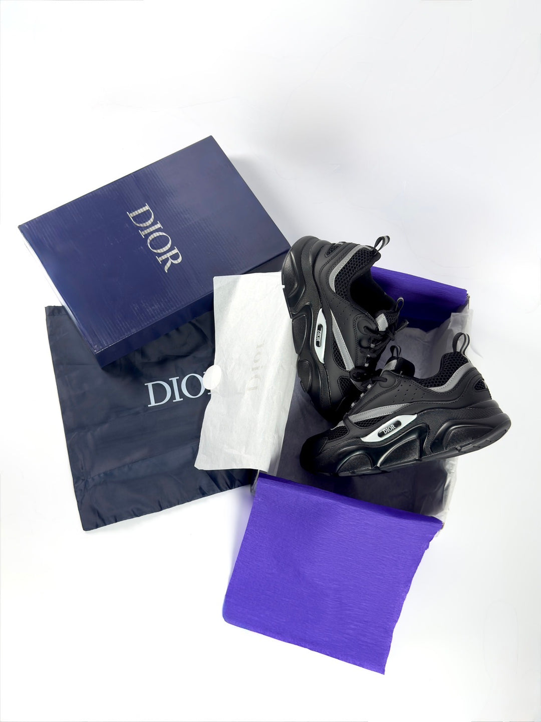 CD B22 Triple Black (Reflective)