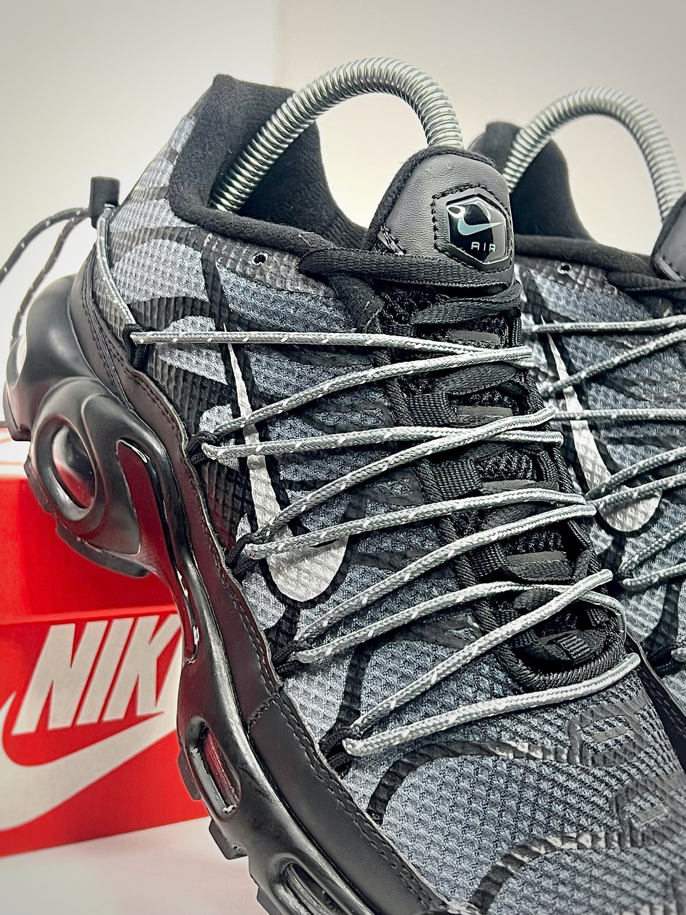 Nike Air Max Plus TN "Utility Black Grey"