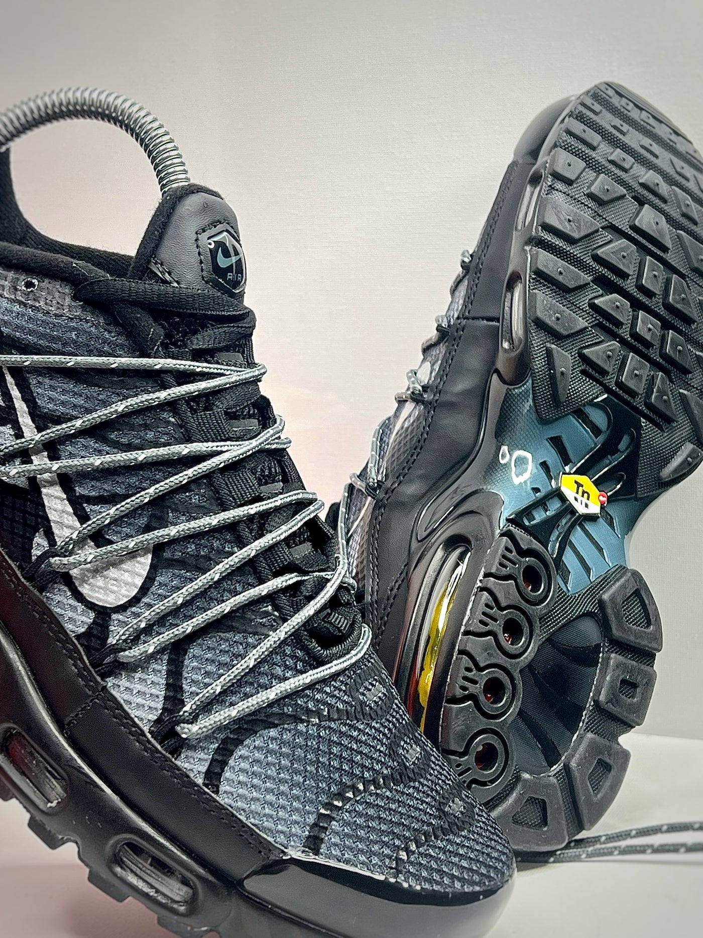 Nike Air Max Plus TN "Utility Black Grey"