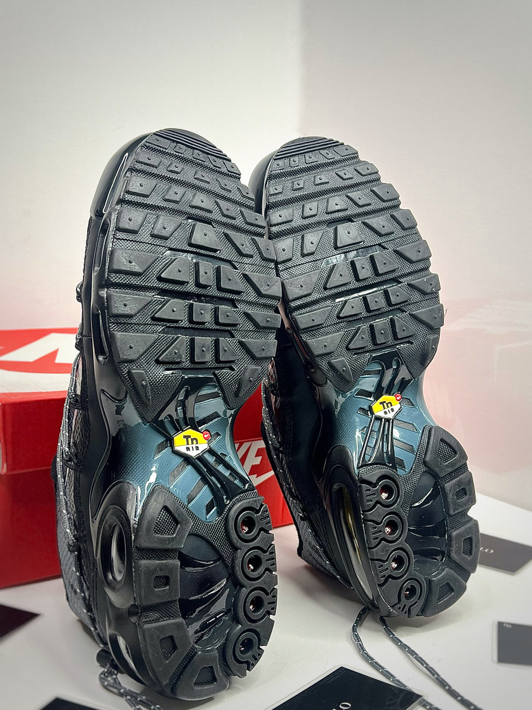 Nike Air Max Plus TN "Utility Black Grey"