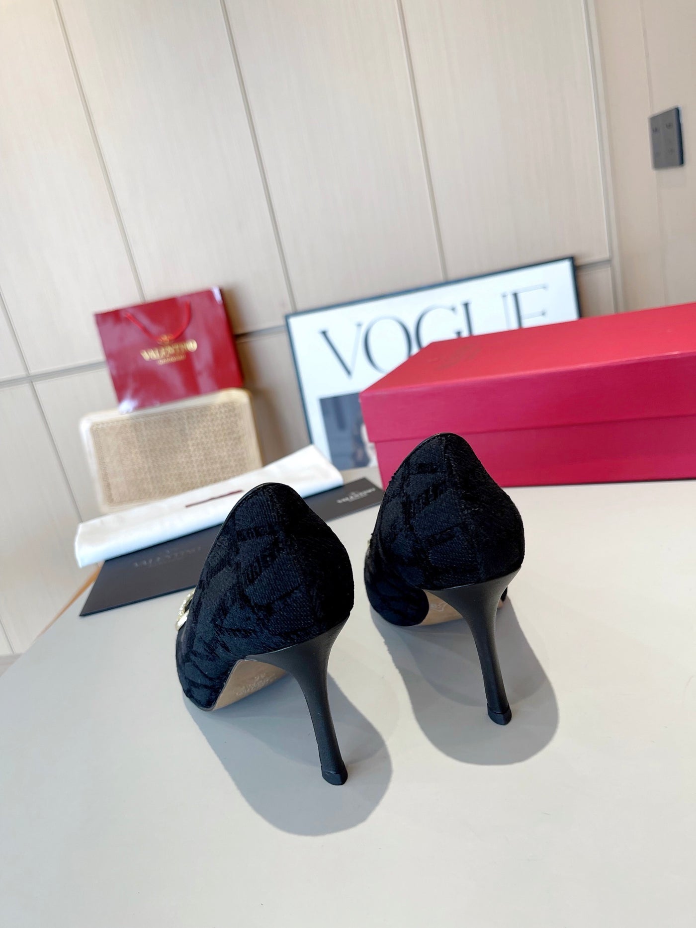 Vogue Heels Black
