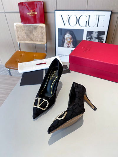 Vogue Heels Black