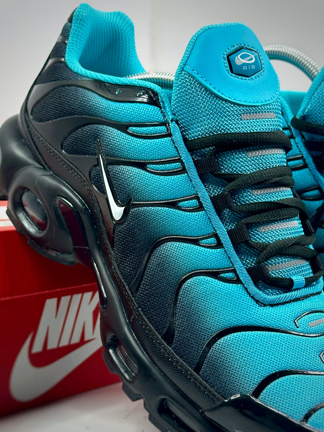 Nike Air Max TN Aqua Fade