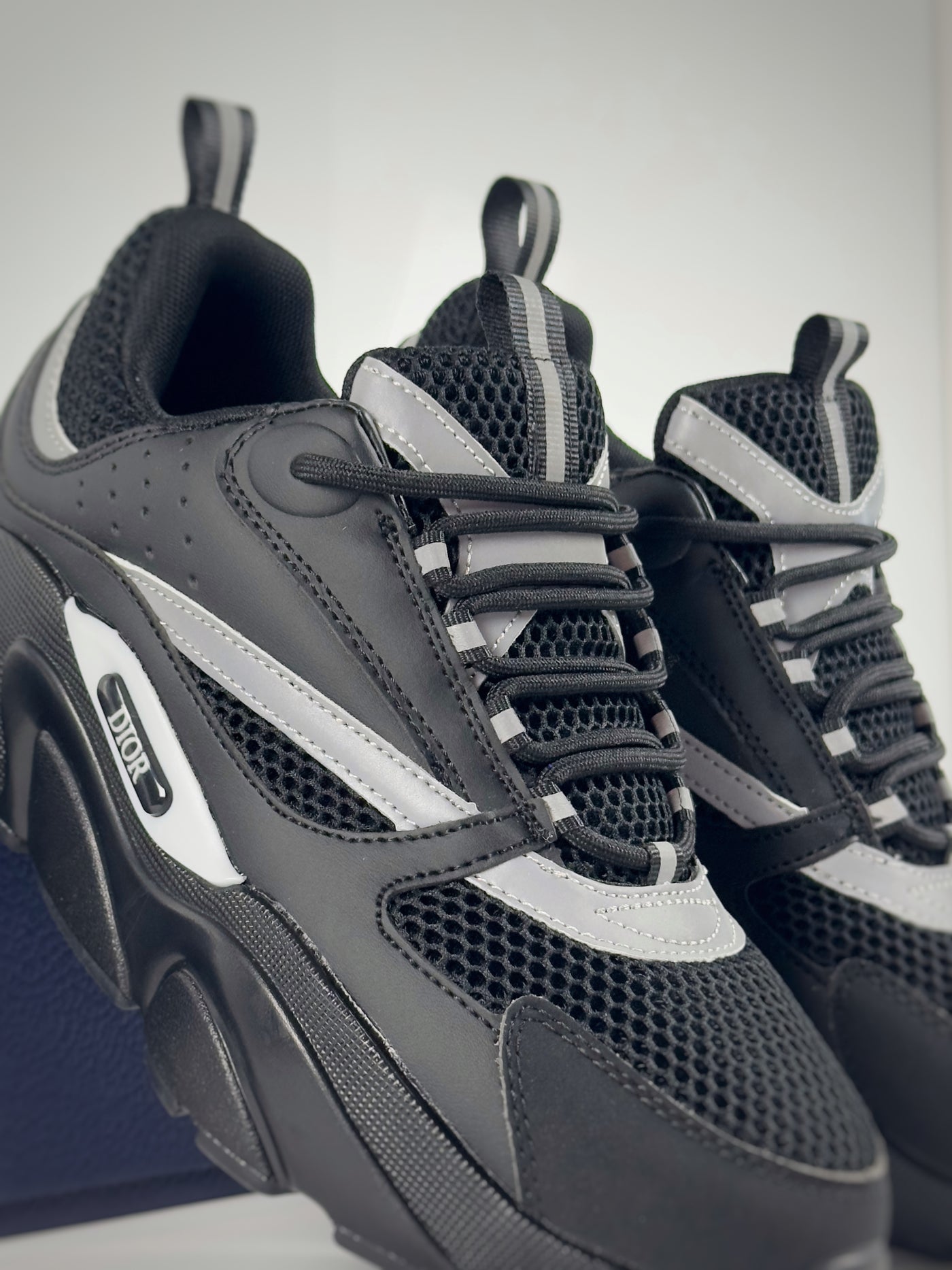 Dior B22 Triple Black (reflective)