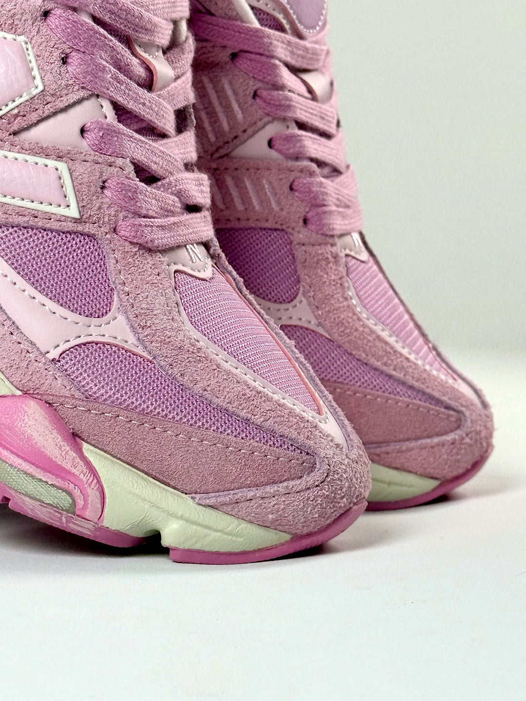 New Balance Sneakers Pink