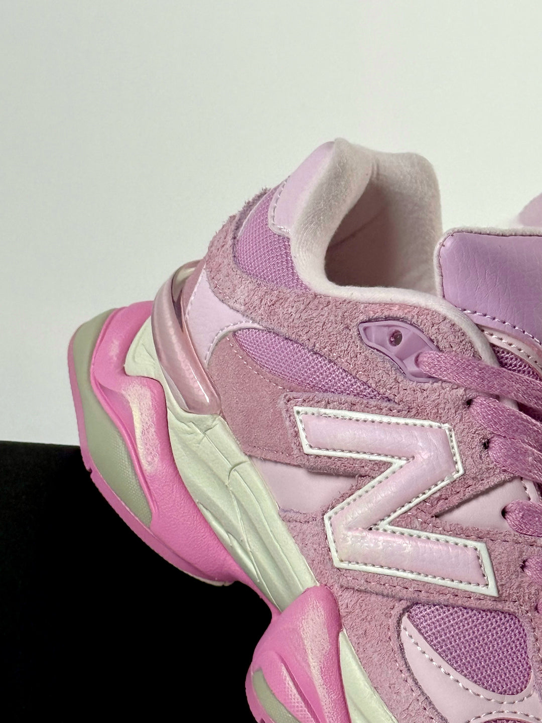 New Balance Sneakers Pink