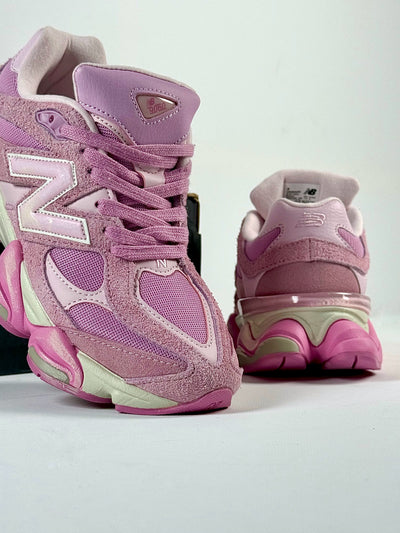 New Balance Sneakers Pink