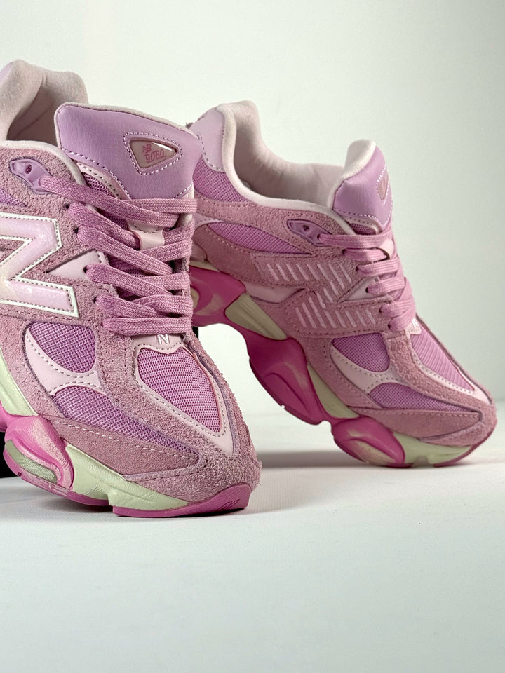 New Balance Sneakers Pink