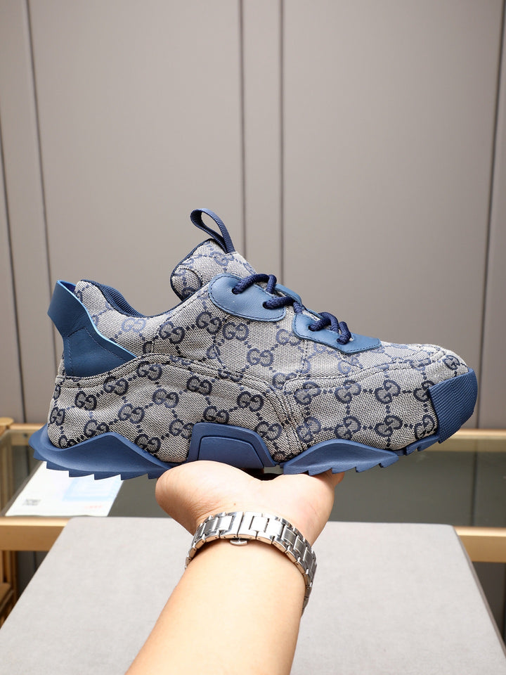 Gucci Sneakers Blue