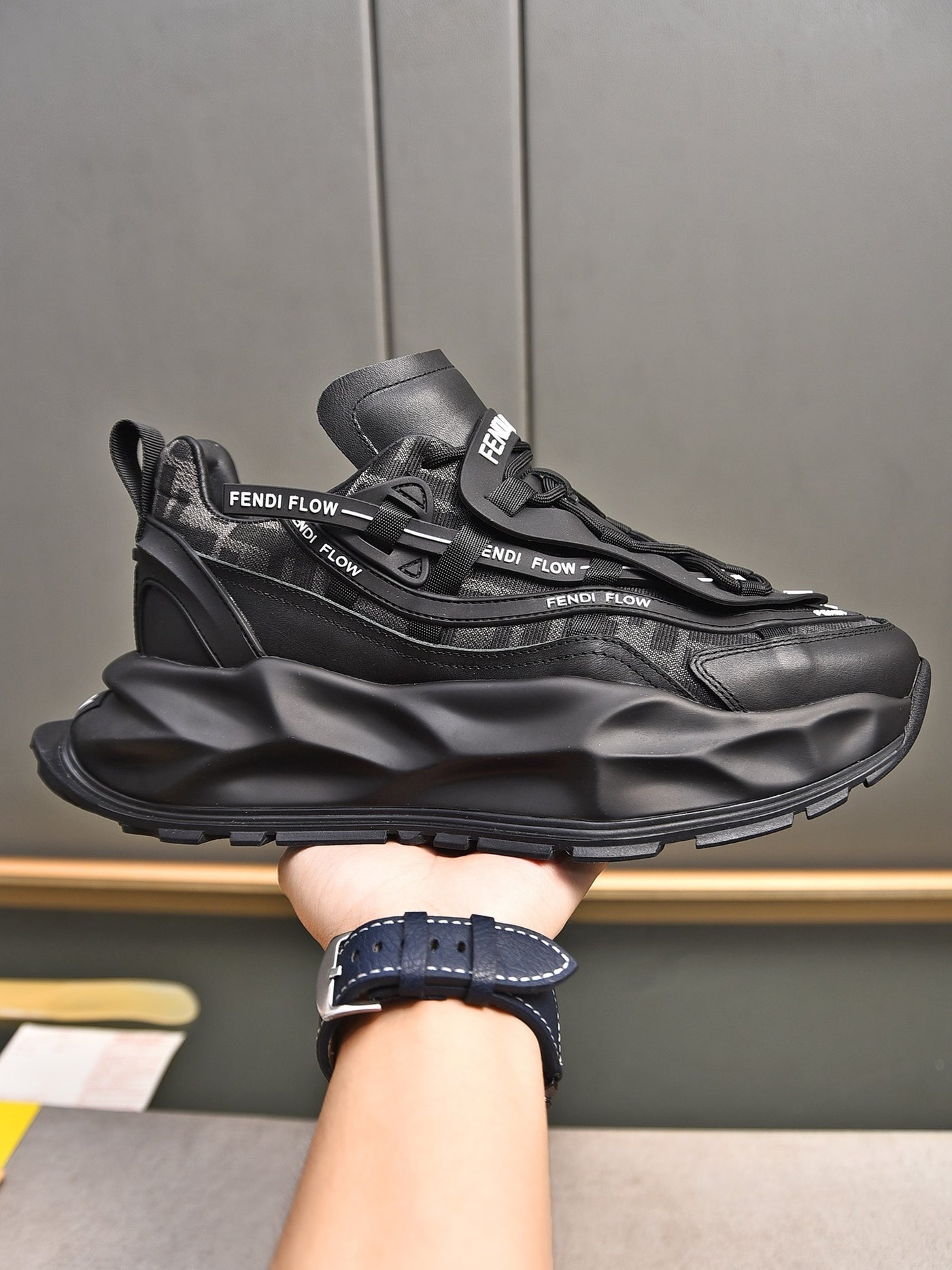 Fendi Sneakers Black