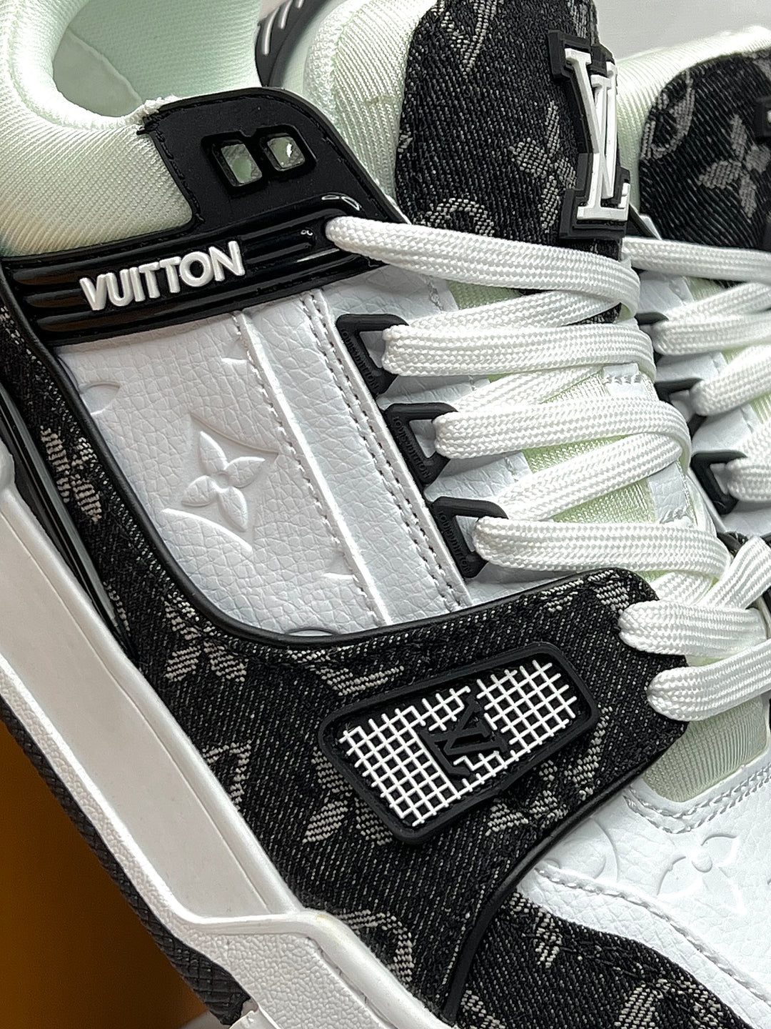 Louis Vuitton LV Trainer