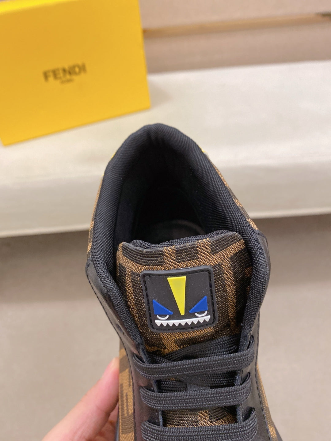 Fendi High-Top Brown