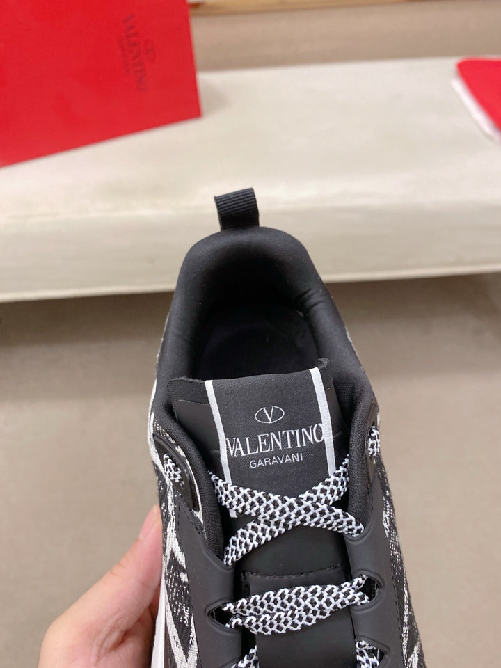 Valentino Gavarani Sneakers