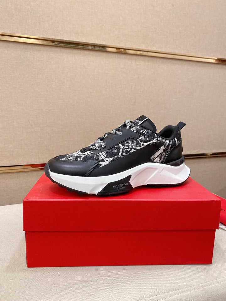 Valentino Gavarani Sneakers