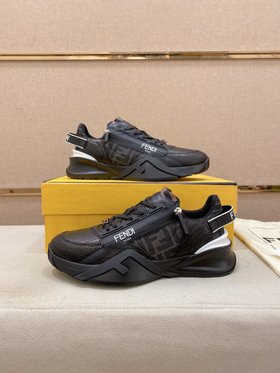 Fendi Flow Jet Schwarz