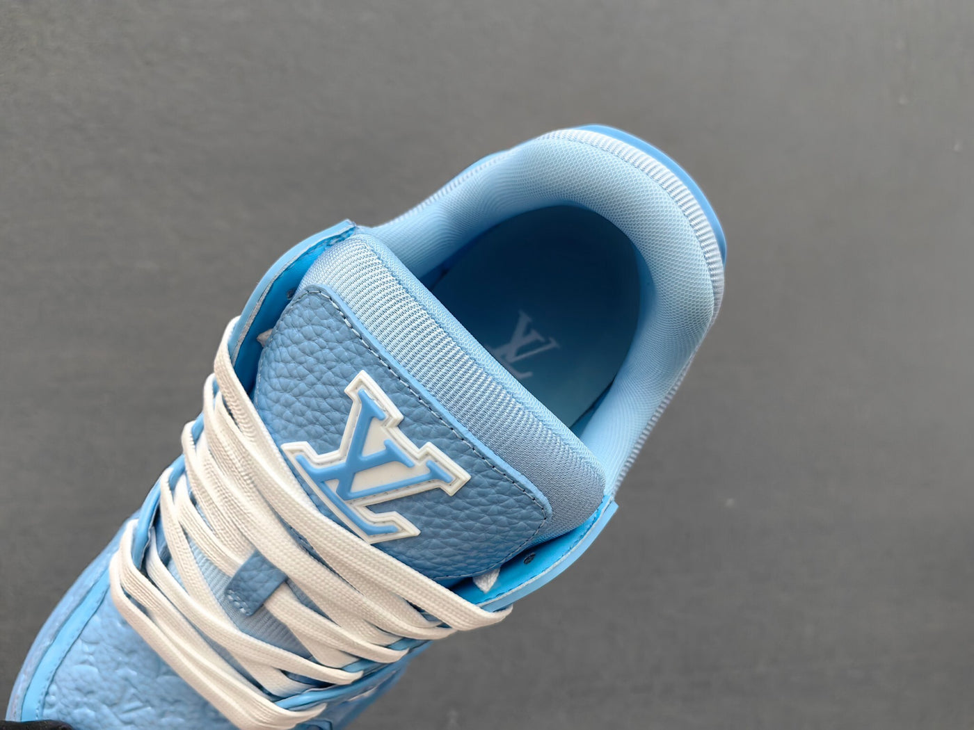 Louis Vuitton Sneakers Blue