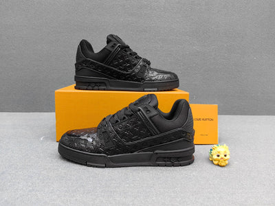 Louis Vuitton Sneakers Black