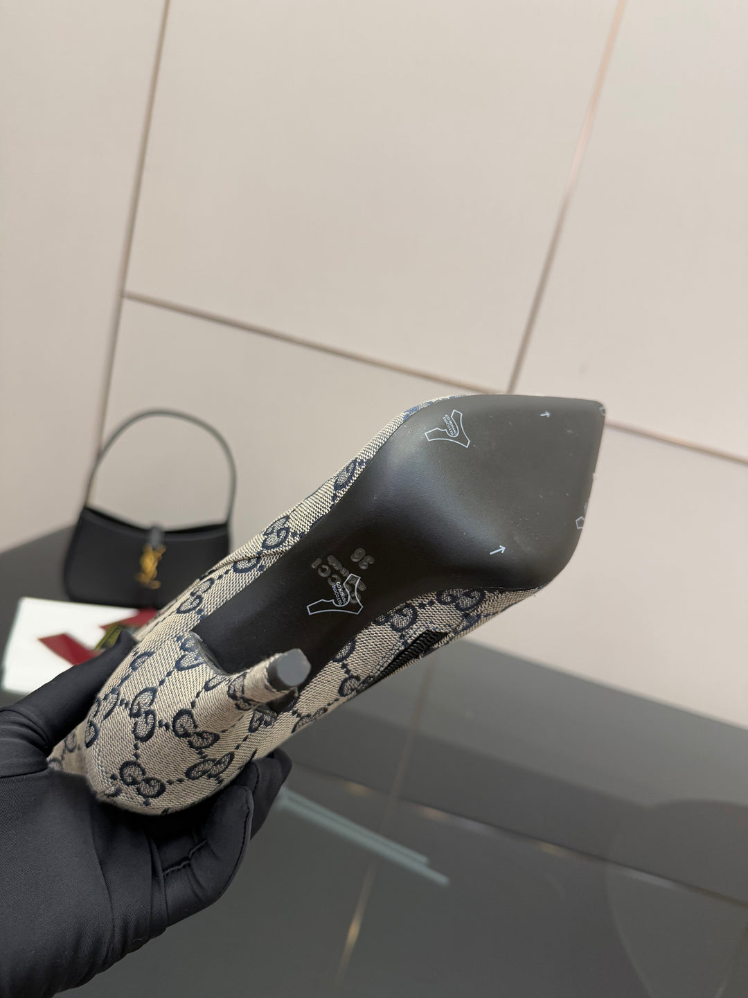 Gucci High-Top Black