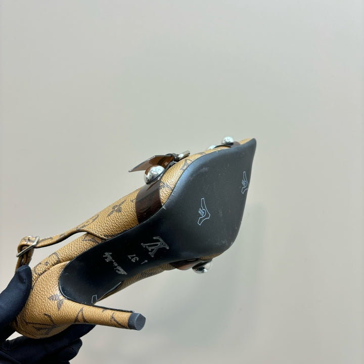 Louis Vuitton Heels Brown