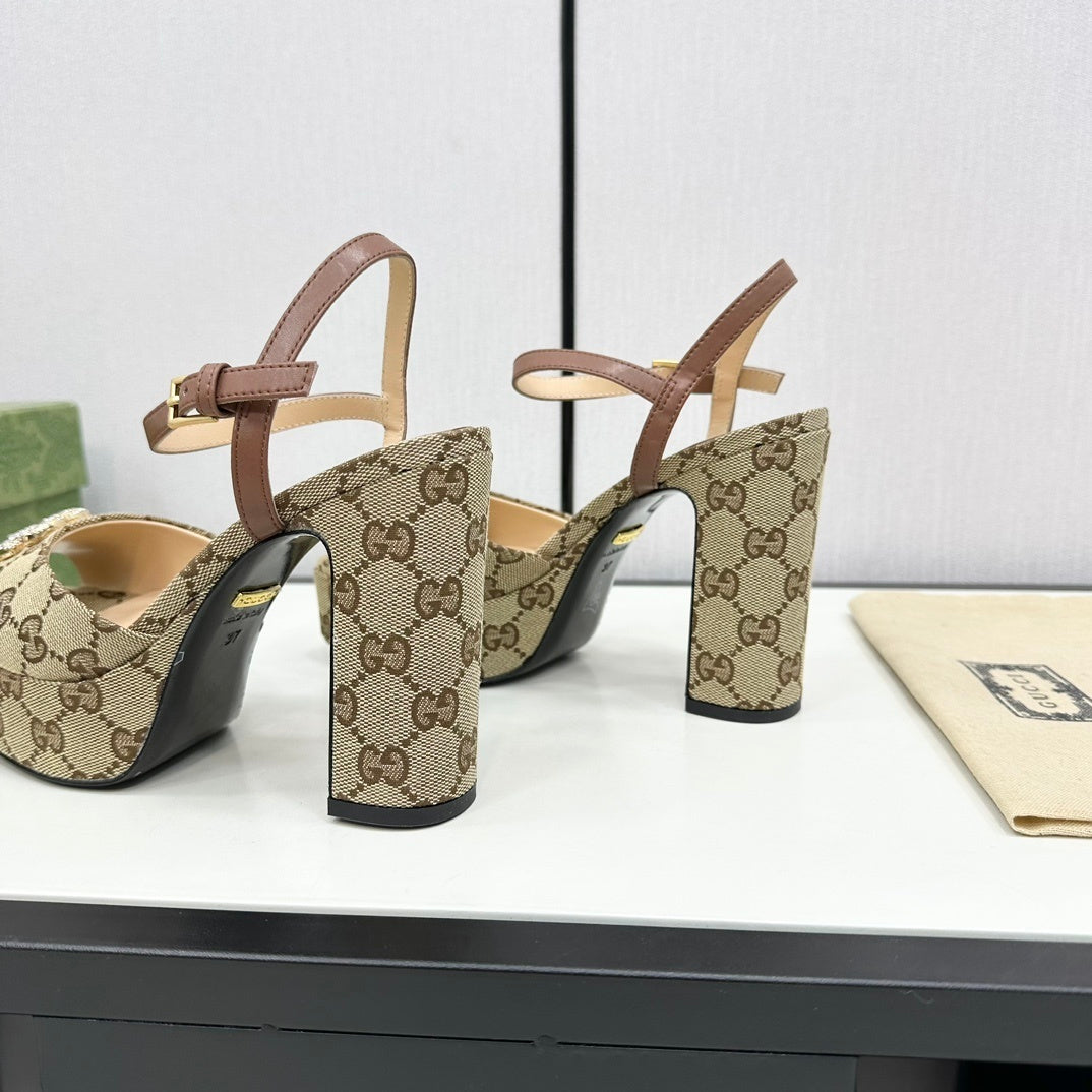 Gucci Heels Brown