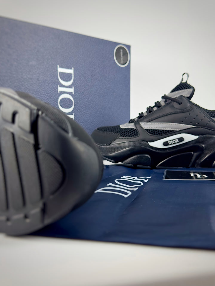 Dior B22 Triple Black (reflective)