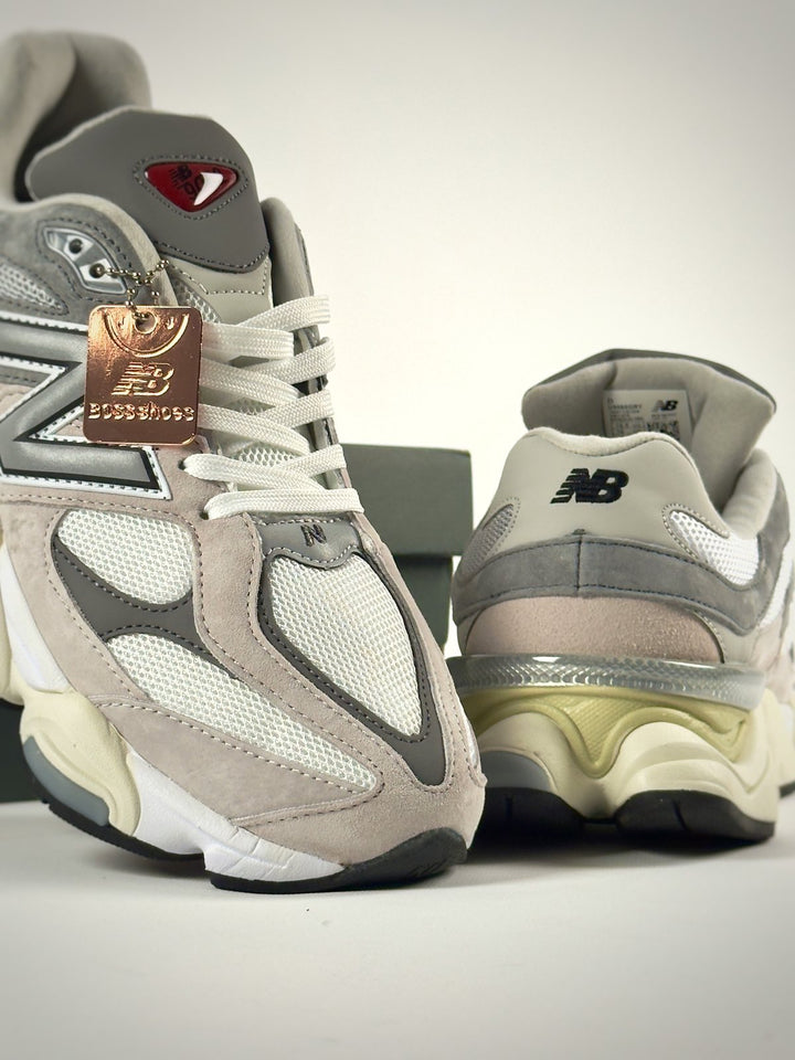 New Balance 9060 Light Grey