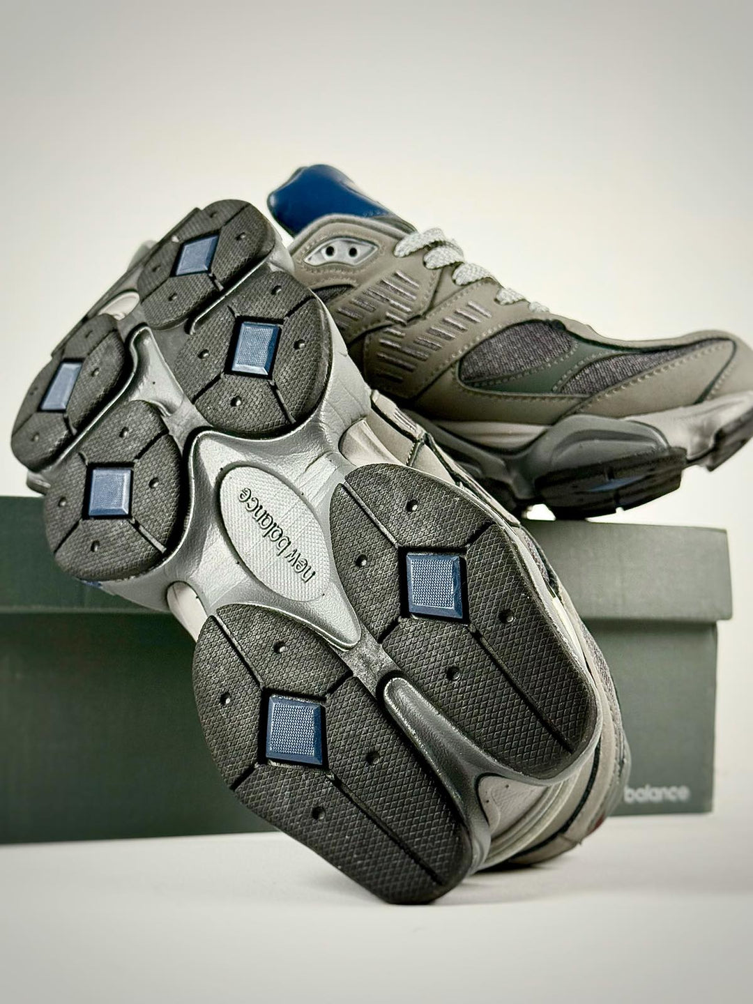 New Balance 9060 Castlerock