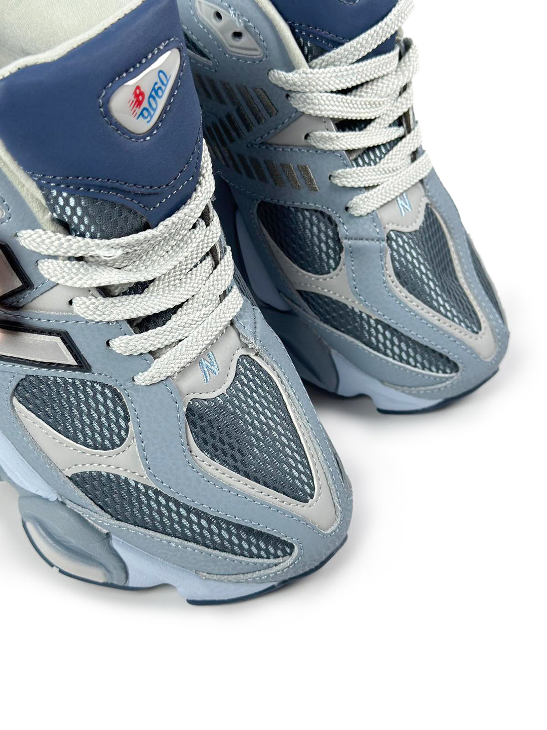 NB Blue / White / Sea Blue Accent